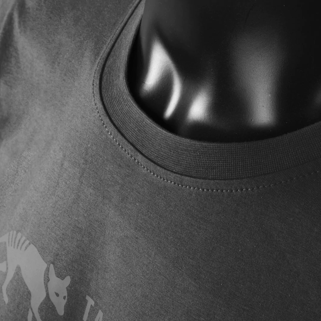 T-SHIRT NOIR - TASMANIAN TIGER – Image 3
